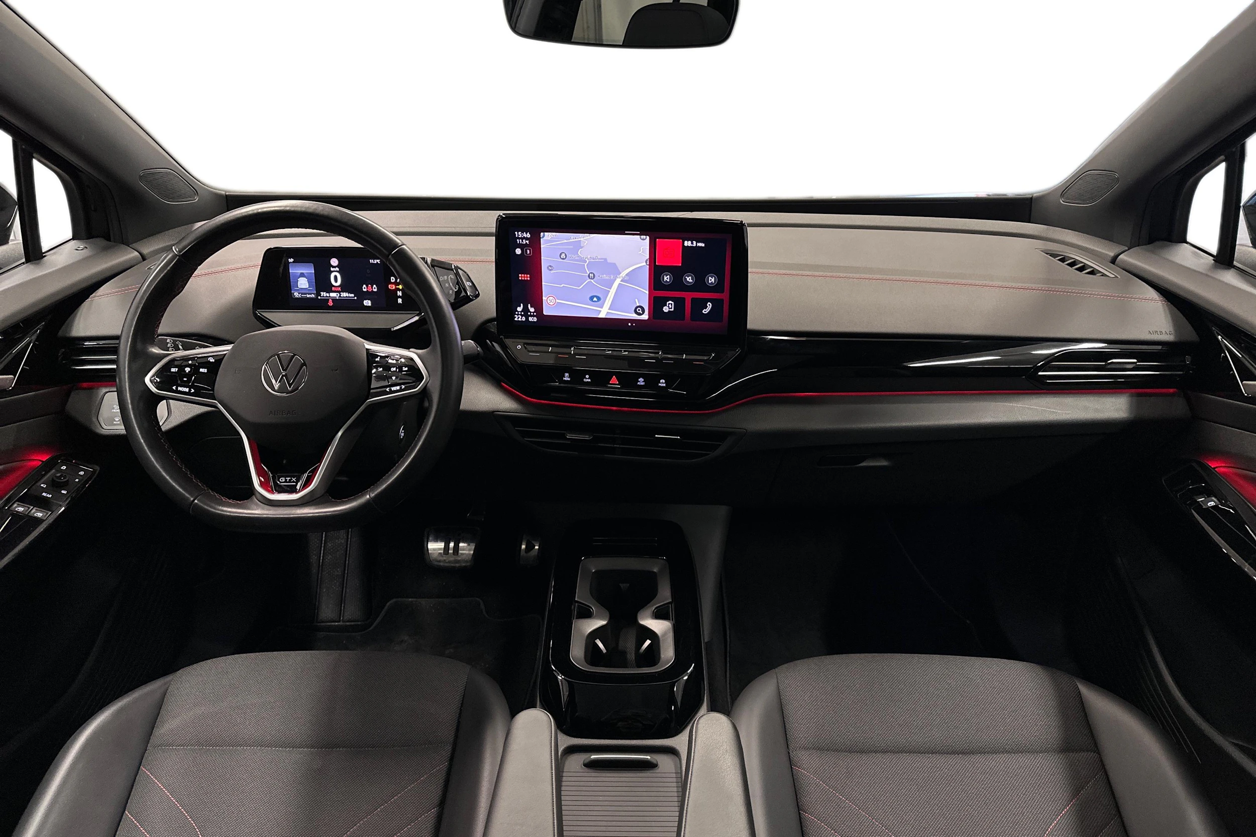 musta Volkswagen ID.4 2023 kuva 7.