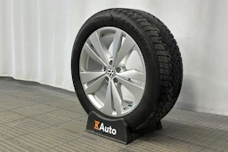 musta Volkswagen ID.4 2023 kuva 10.