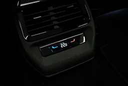 musta Volkswagen ID.4 2023 kuva 13.