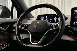 musta Volkswagen ID.4 2023 kuva 15.