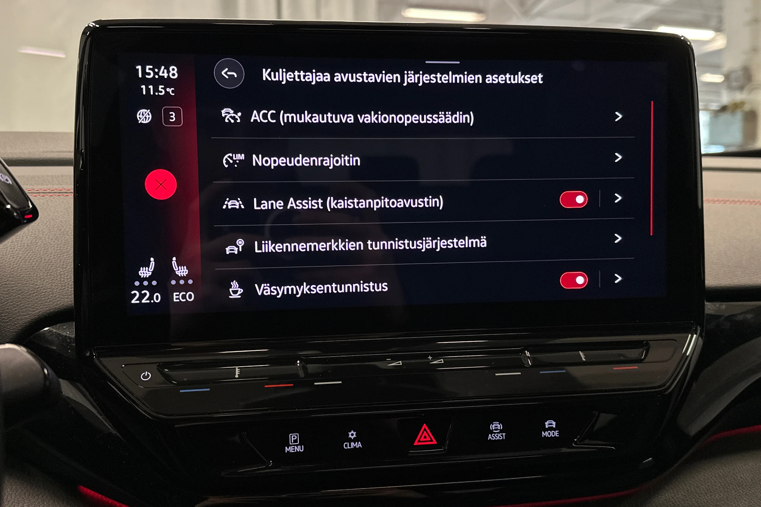 musta Volkswagen ID.4 2023 kuva 24.