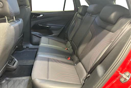 punainen Volkswagen ID.4 2023 kuva 8.