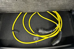 punainen Volkswagen ID.4 2023 kuva 33.