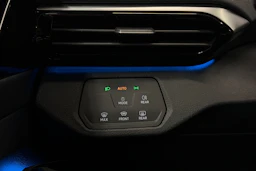 harmaa Volkswagen ID.4 2023 kuva 17.