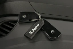 harmaa Volkswagen ID.4 2023 kuva 32.