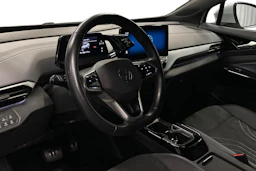 valkoinen Volkswagen ID.4 2023 kuva 6.