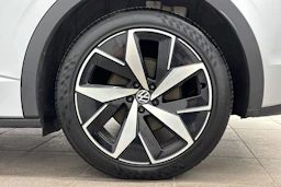 hopea Volkswagen ID.4 2023 kuva 10.
