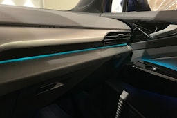 sininen Volkswagen ID.4 2023 kuva 25.