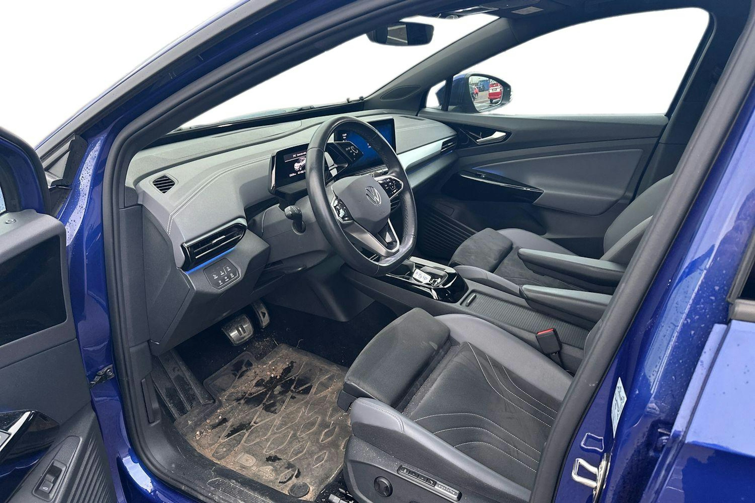 sininen Volkswagen ID.4 2023 kuva 3.