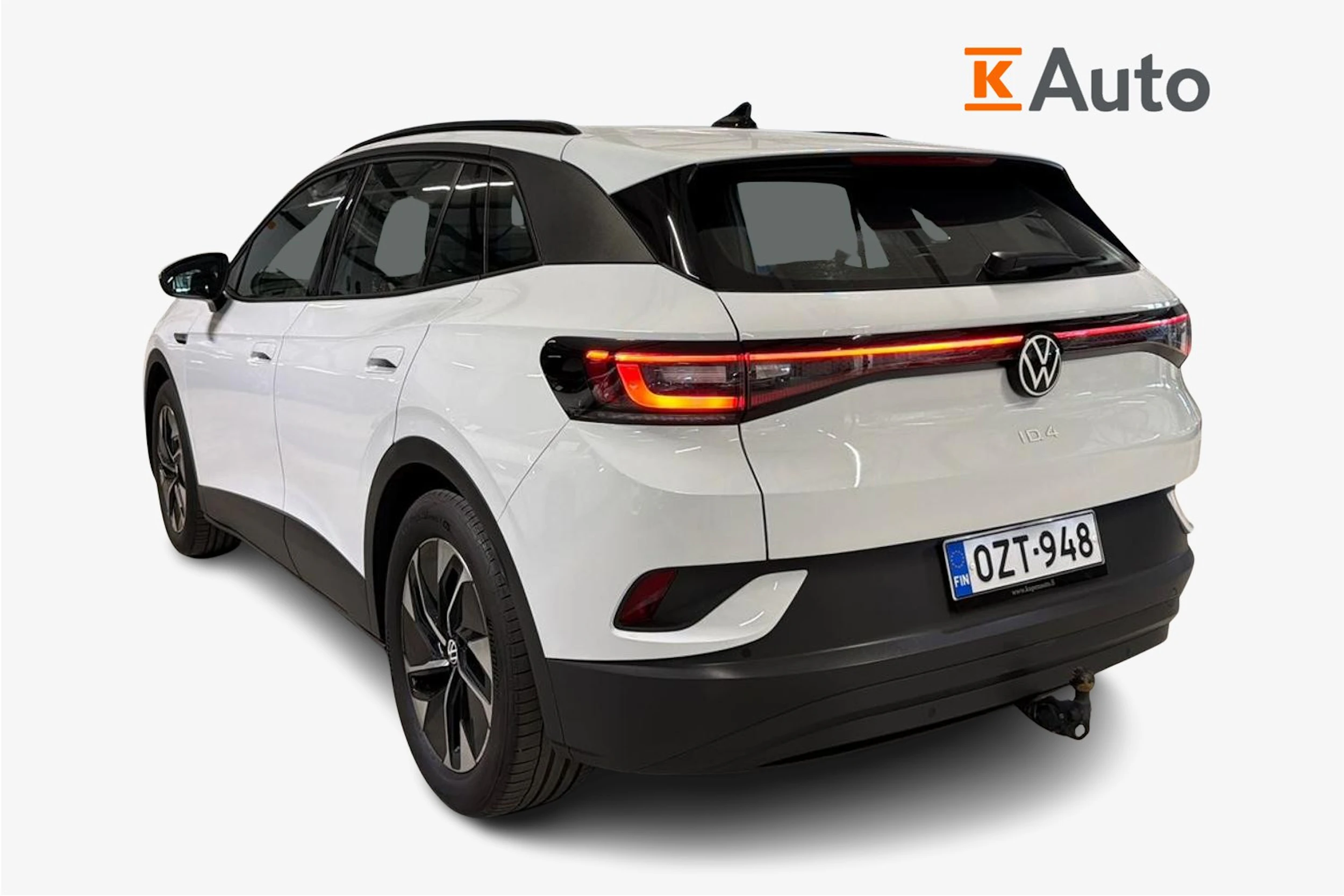 valkoinen Volkswagen ID.4 2023 kuva 2.