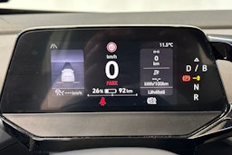 musta Volkswagen ID.4 2023 kuva 16.