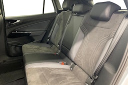 harmaa Volkswagen ID.4 2023 kuva 10.