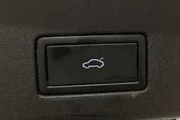 Musta Volkswagen ID.4 2023 kuva 21.