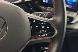 harmaa Volkswagen ID.4 2023 kuva 20.