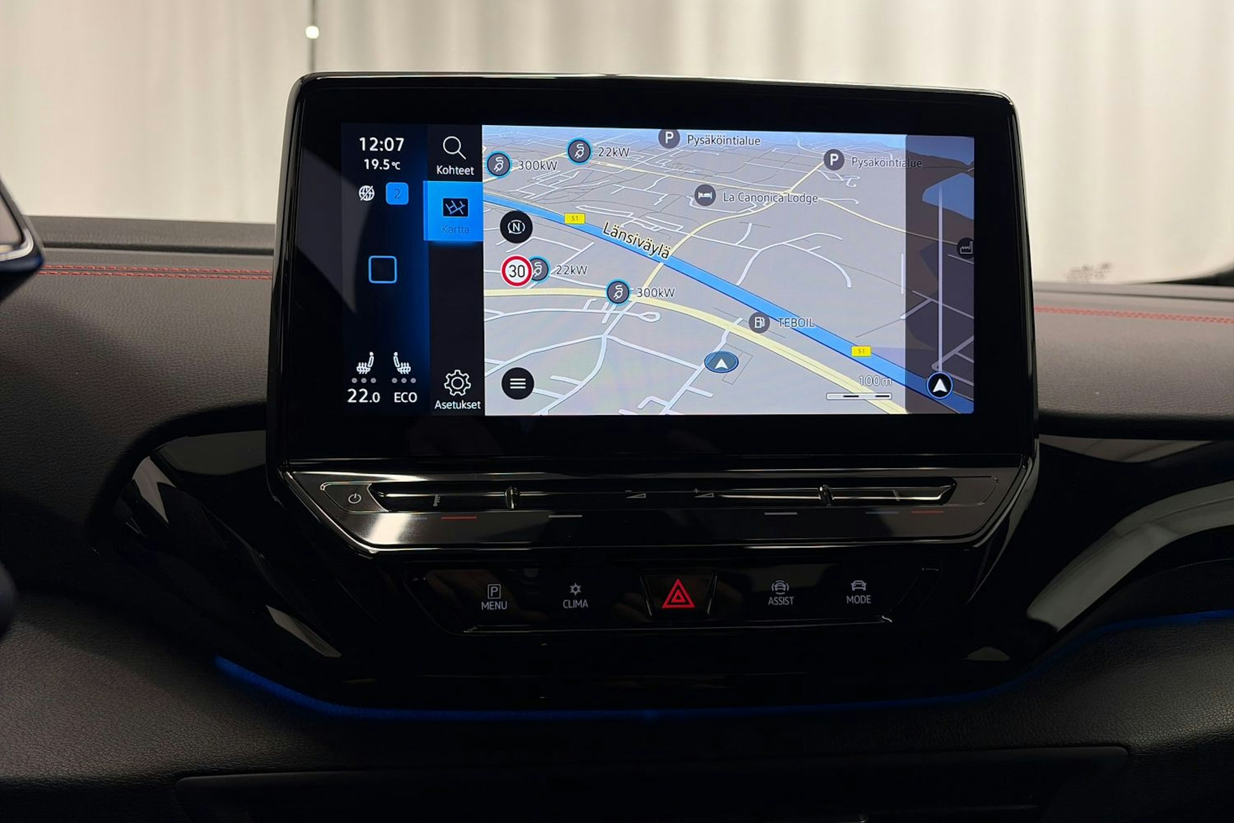 harmaa Volkswagen ID.4 2023 kuva 21.