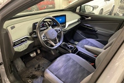 harmaa Volkswagen ID.4 2023 kuva 3.