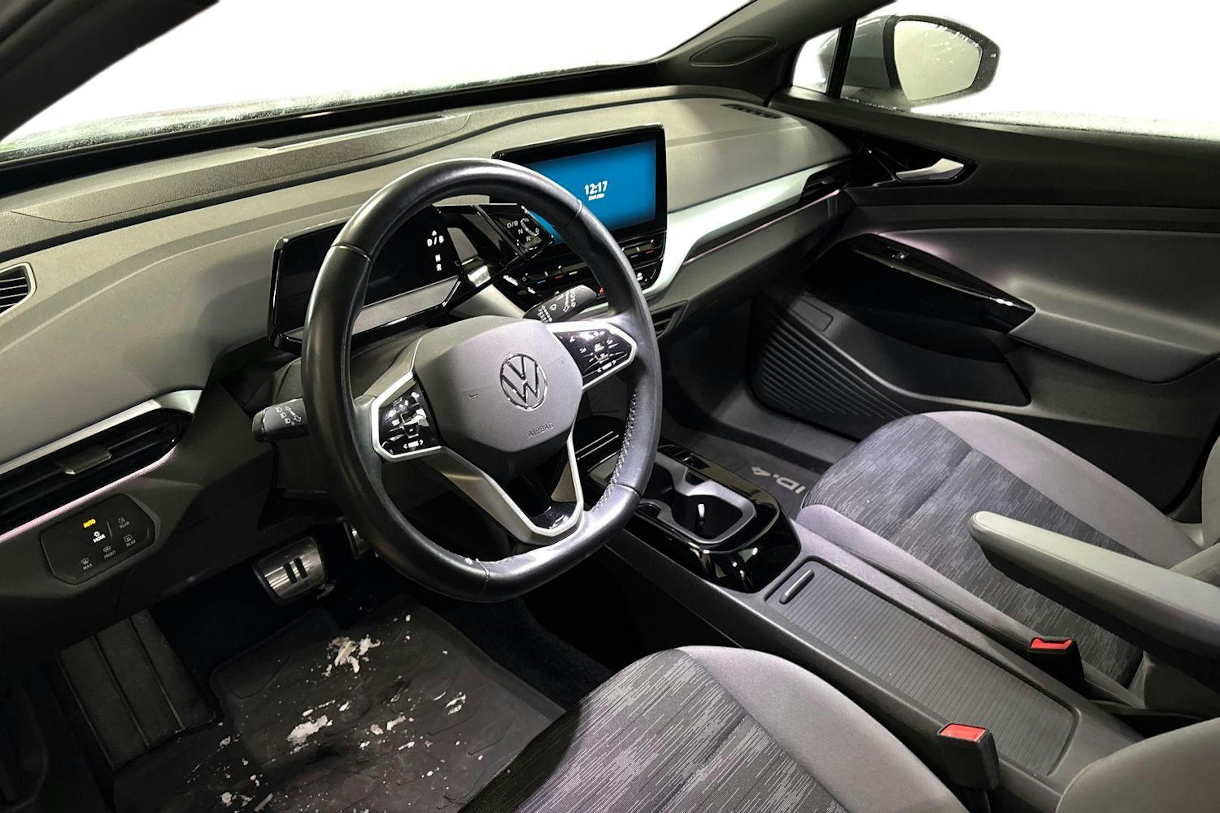 harmaa Volkswagen ID.4 2023 kuva 3.
