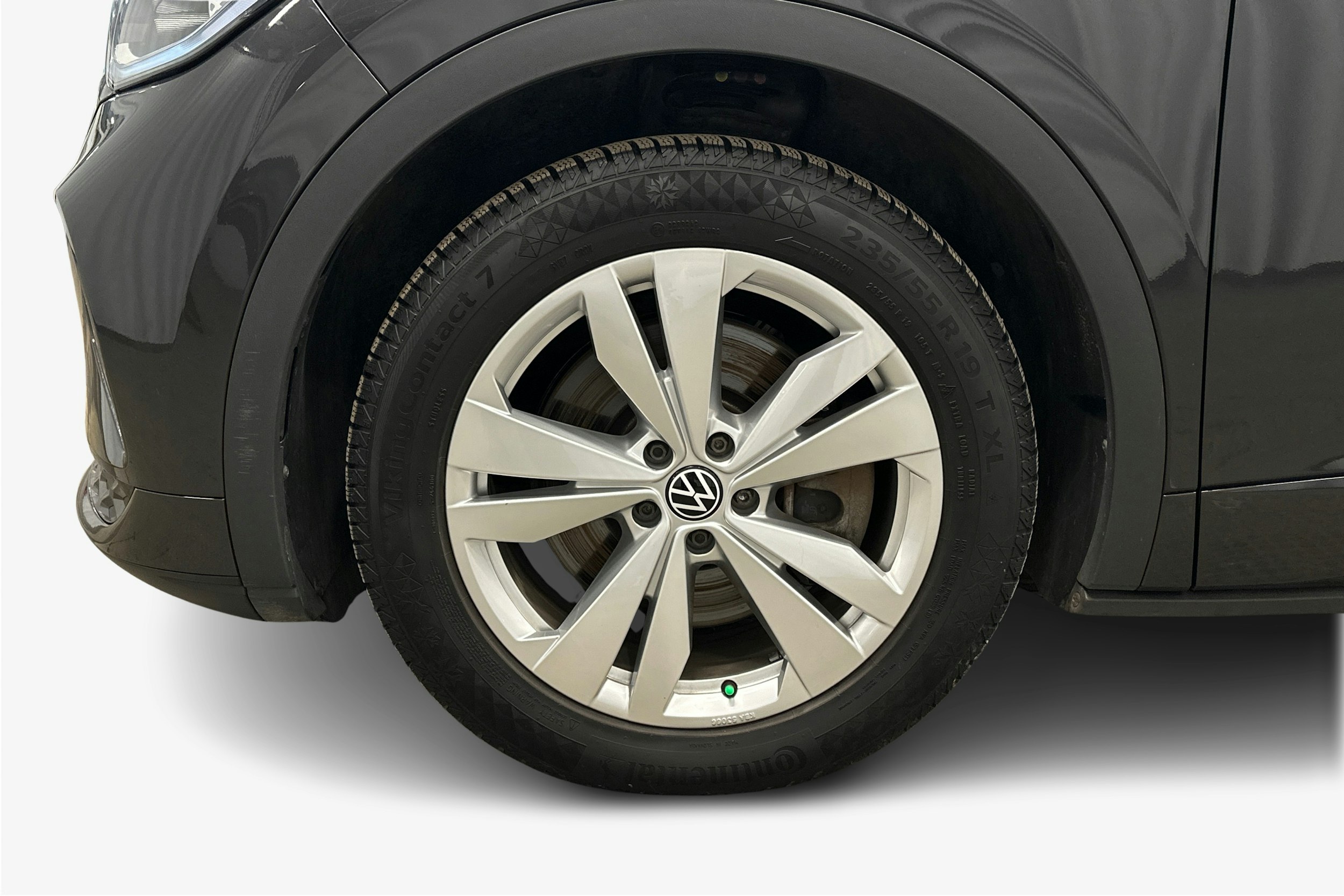 met. harmaa Volkswagen ID.4 2023 kuva 11.