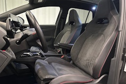 met. harmaa Volkswagen ID.4 2023 kuva 17.