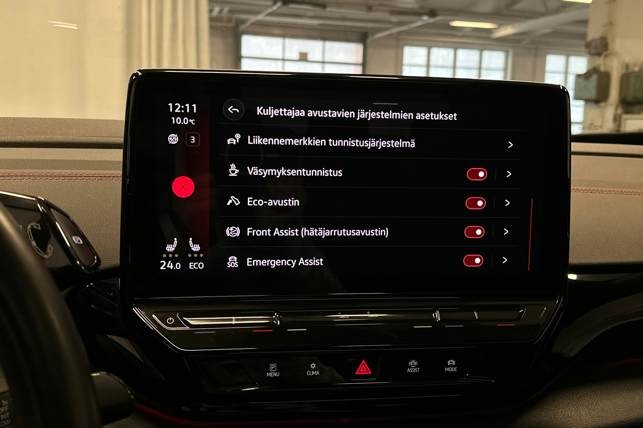 met. harmaa Volkswagen ID.4 2023 kuva 26.