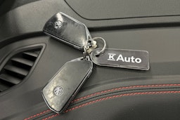 met. harmaa Volkswagen ID.4 2023 kuva 36.