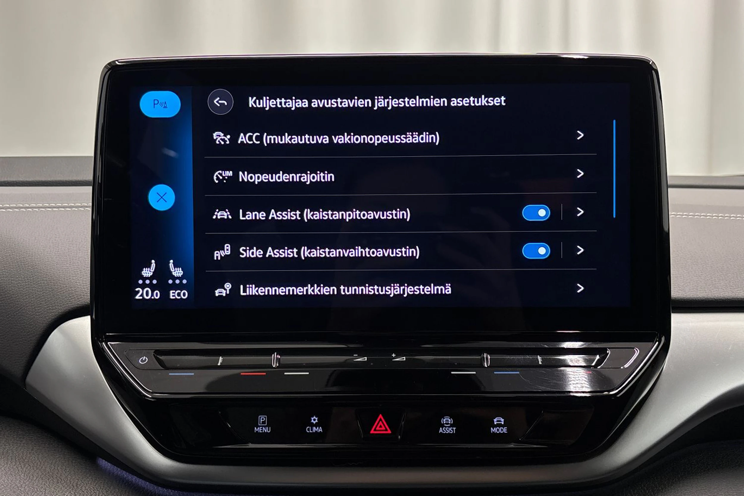 harmaa Volkswagen ID.4 2023 kuva 19.