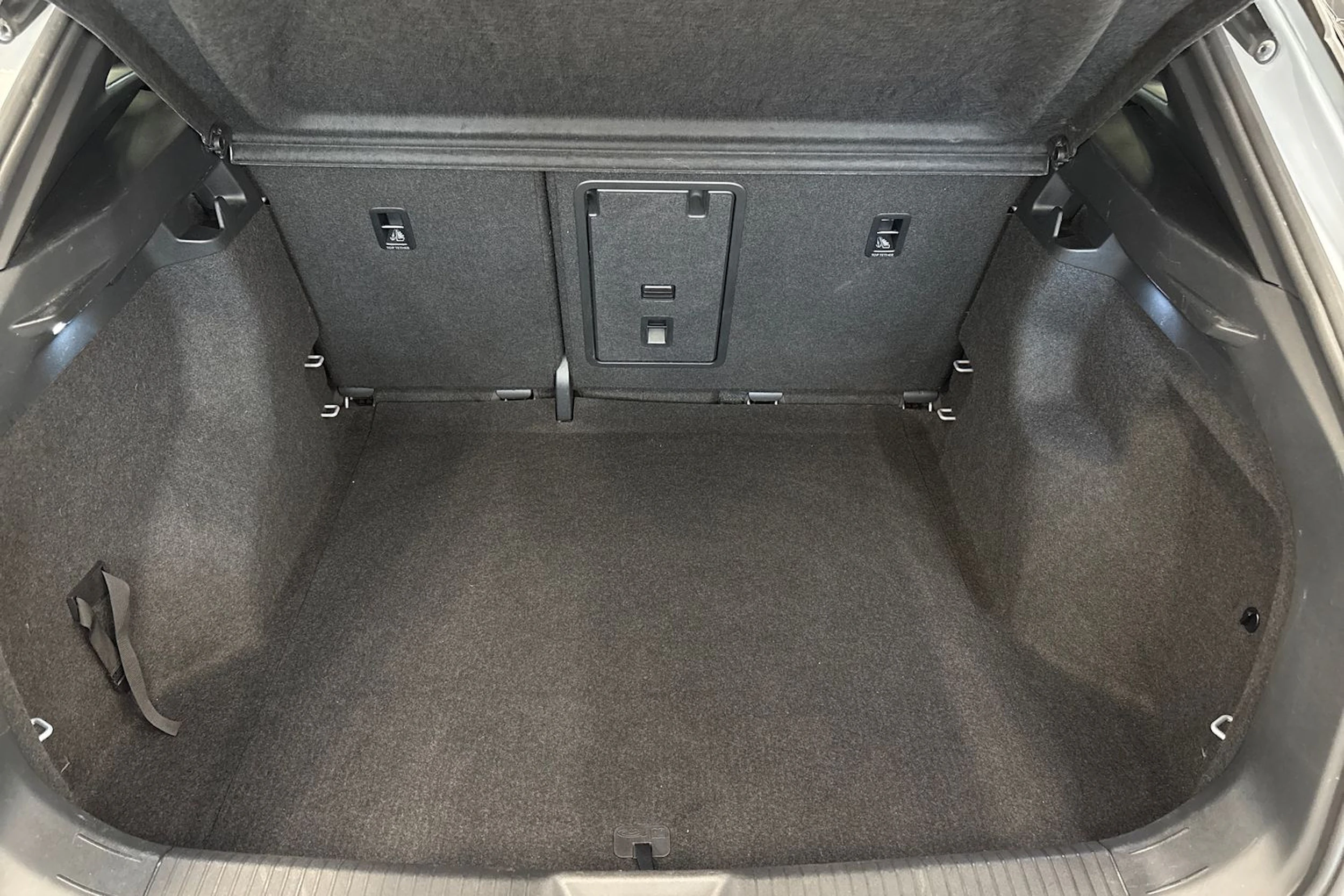 harmaa Volkswagen ID.4 2023 kuva 11.
