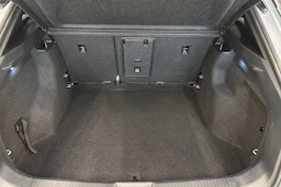 harmaa Volkswagen ID.4 2023 kuva 11.
