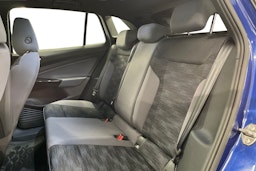 Sininen Volkswagen ID.4 2023 kuva 10.