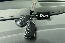 Sininen Volkswagen ID.4 2023 kuva 29.