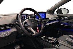 musta Volkswagen ID.4 2023 kuva 7.