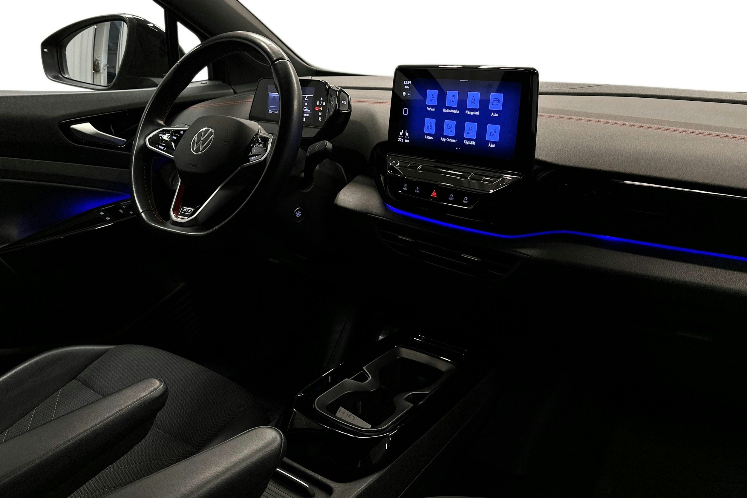 musta Volkswagen ID.4 2023 kuva 9.