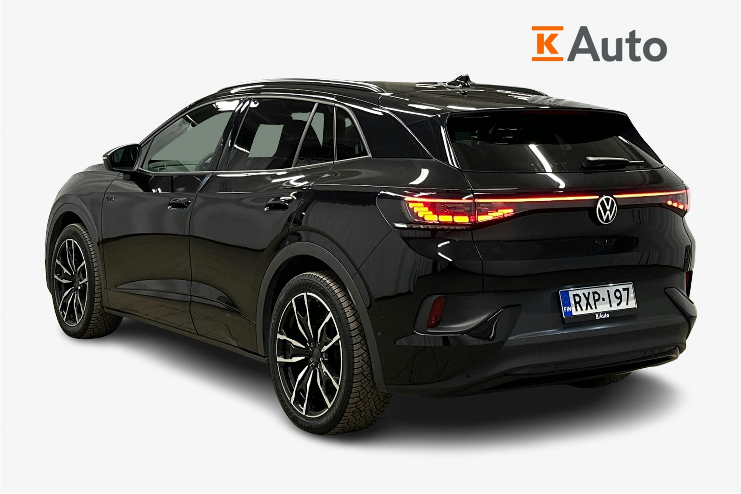 musta Volkswagen ID.4 2023 kuva 2.