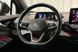 musta Volkswagen ID.4 2023 kuva 17.