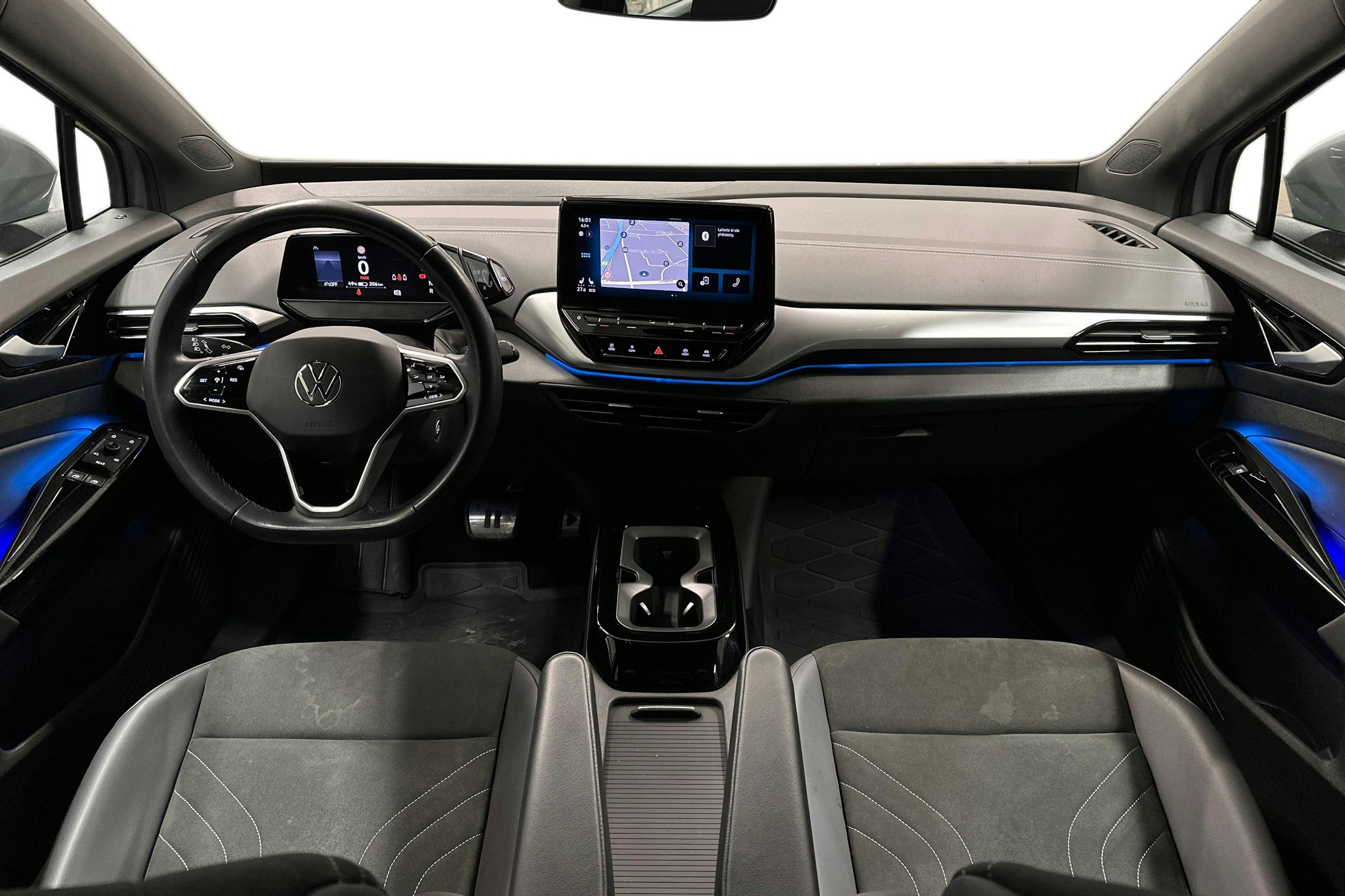 harmaa Volkswagen ID.4 2023 kuva 9.