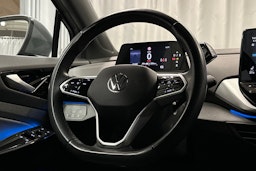 harmaa Volkswagen ID.4 2023 kuva 17.