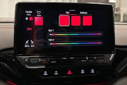 valkoinen Volkswagen ID.4 2023 kuva 25.