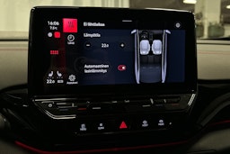 valkoinen Volkswagen ID.4 2023 kuva 26.