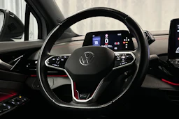 hopea Volkswagen ID.4 2023 kuva 14.