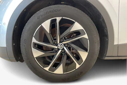 harmaa Volkswagen ID.4 2023 kuva 9.