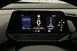 sininen Volkswagen ID.4 2023 kuva 13.