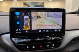 sininen Volkswagen ID.4 2023 kuva 17.