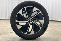 harmaa Volkswagen ID.4 2023 kuva 34.