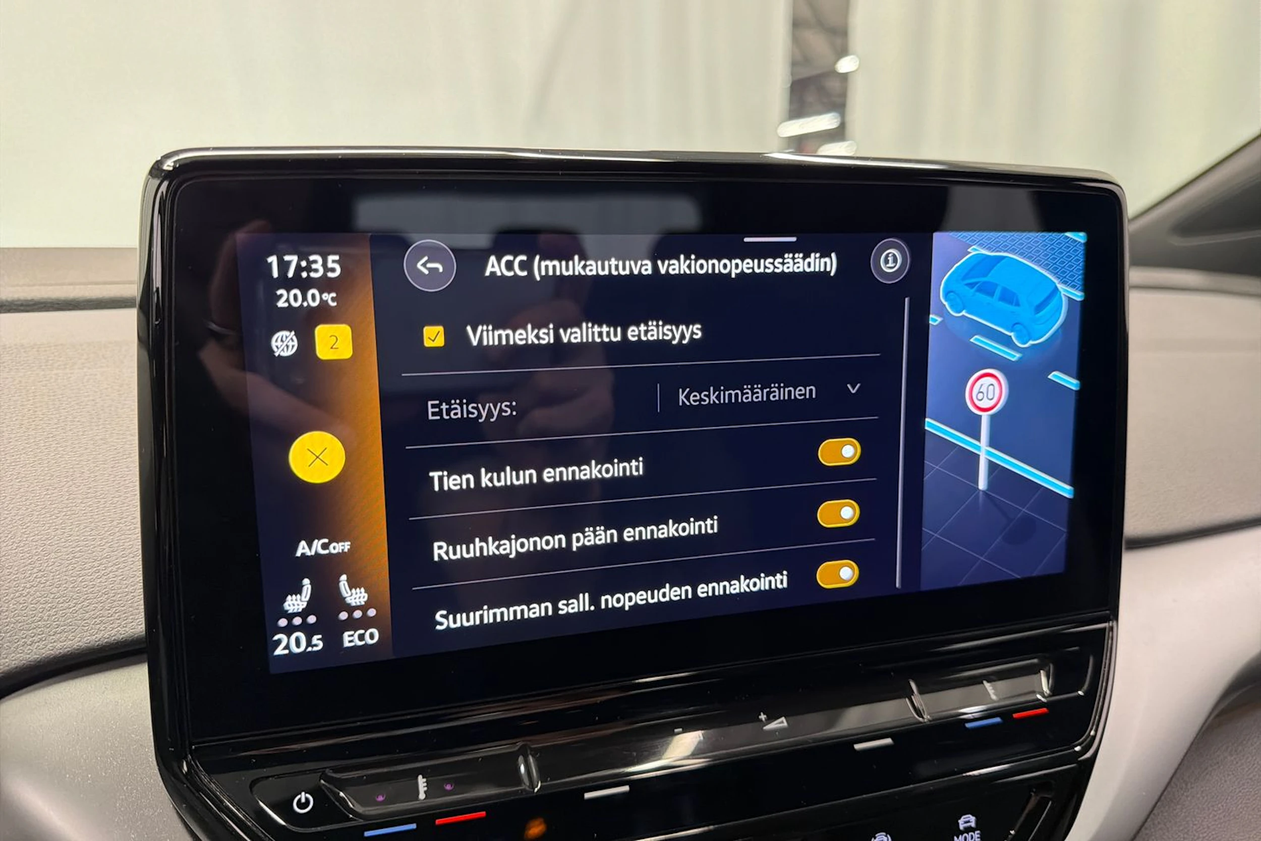 harmaa Volkswagen ID.4 2023 kuva 21.
