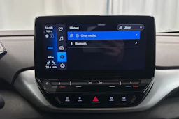 harmaa Volkswagen ID.4 2023 kuva 19.