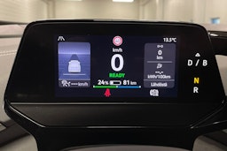 Musta Volkswagen ID.4 2023 kuva 16.