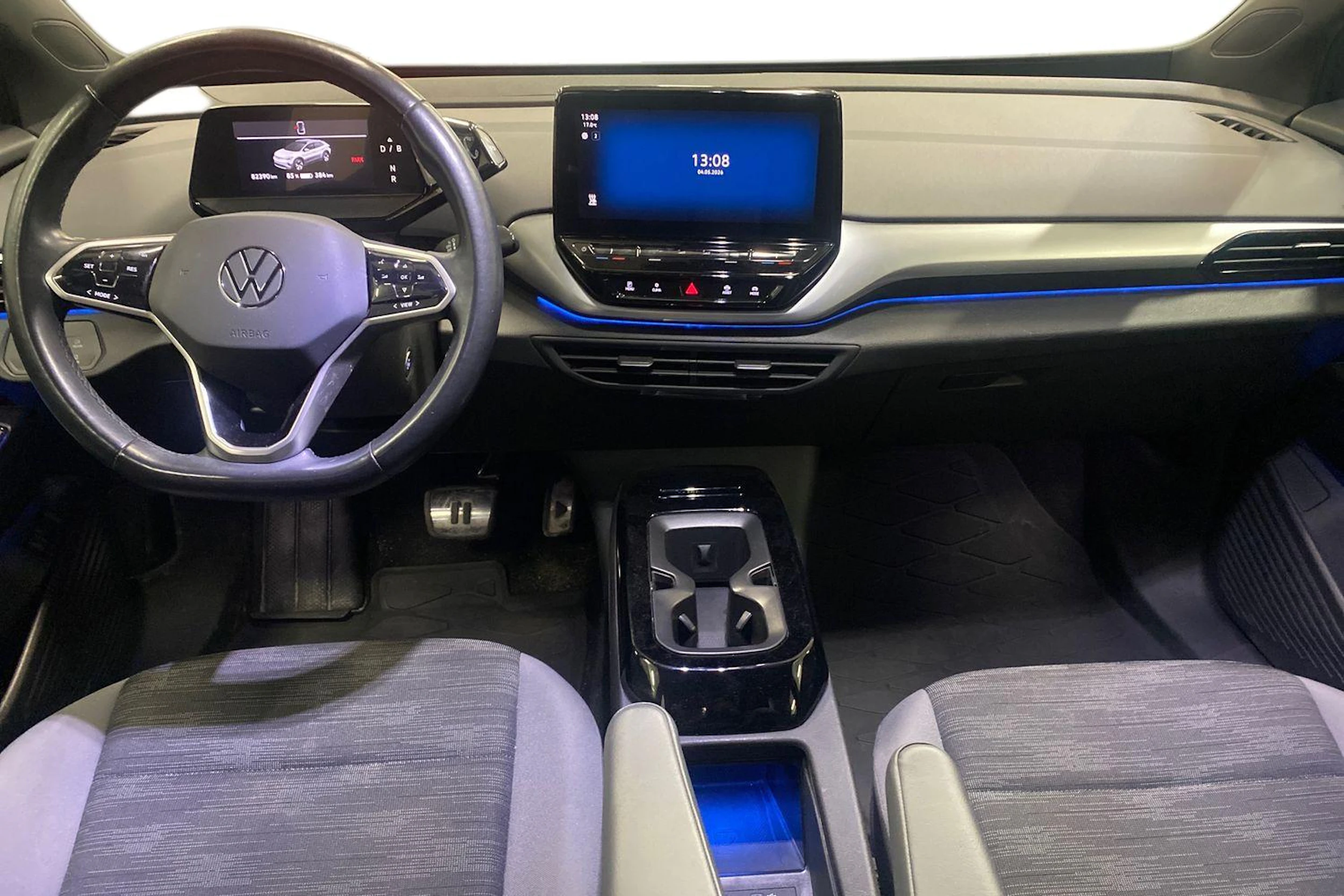 Musta Volkswagen ID.4 2023 kuva 9.