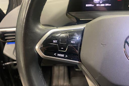 Musta Volkswagen ID.4 2023 kuva 16.