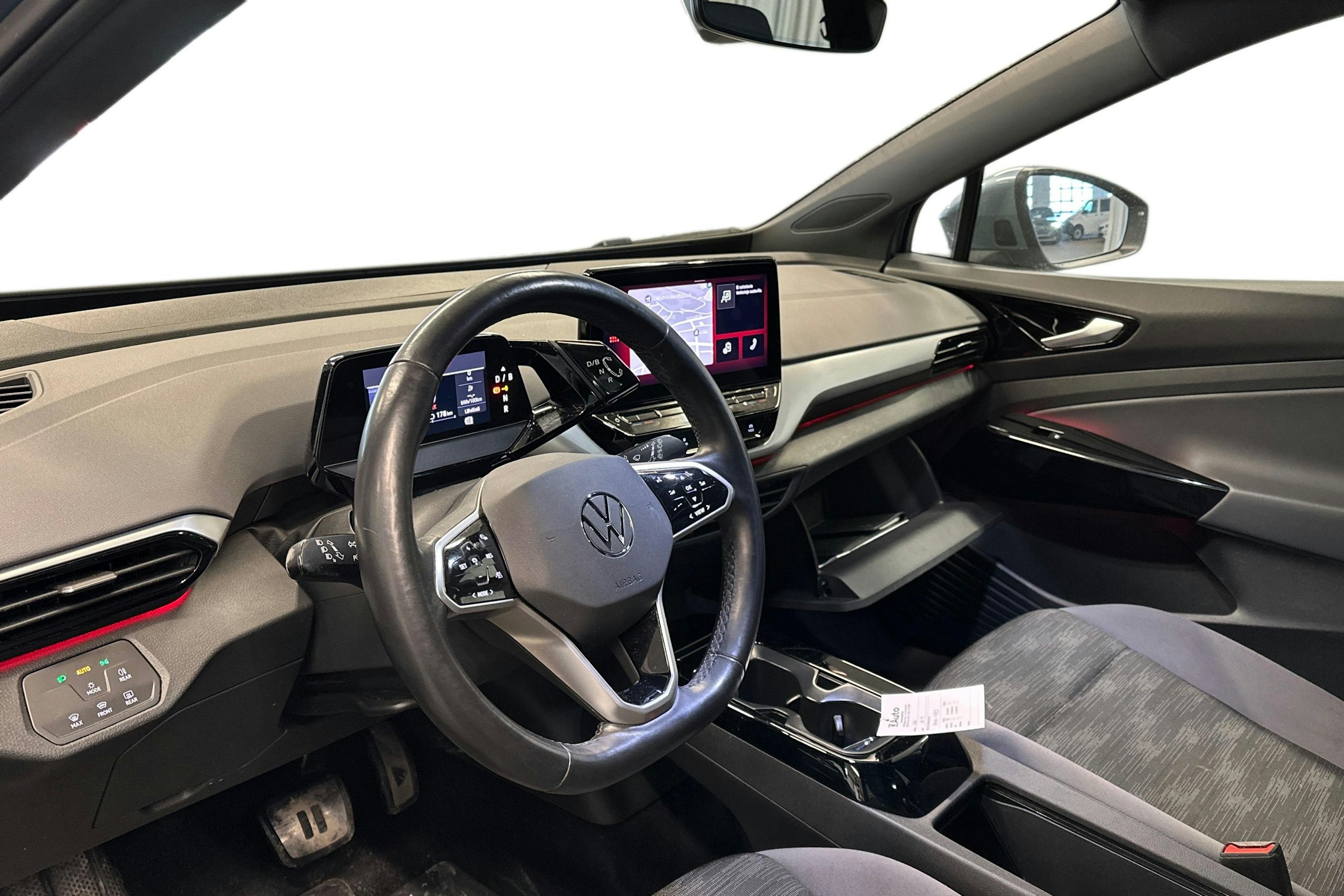 sininen Volkswagen ID.4 2023 kuva 3.