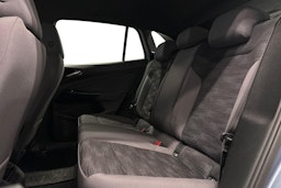 sininen Volkswagen ID.4 2023 kuva 10.